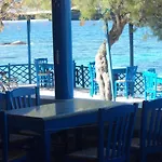 O Fotis Apart Otel Agios Prokopios (Naxos)