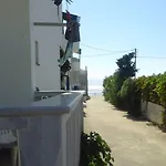 O Fotis Apart Otel Agios Prokopios (Naxos)