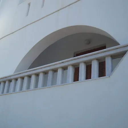 O Fotis 3* Agios Prokopios (Naxos)