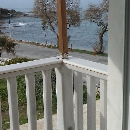 Lägenhetshotell O Fotis Agios Prokopios (Naxos)